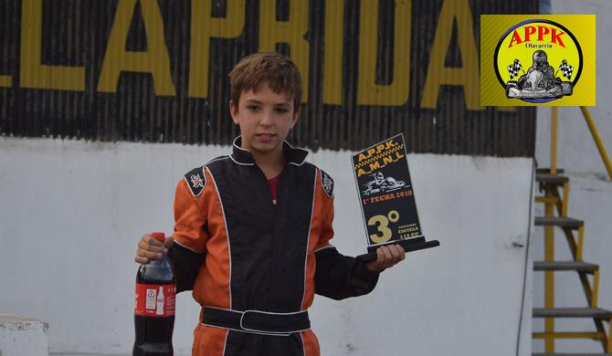 El piloto de Chillar subió por primera vez  (foto L. Bustamante)