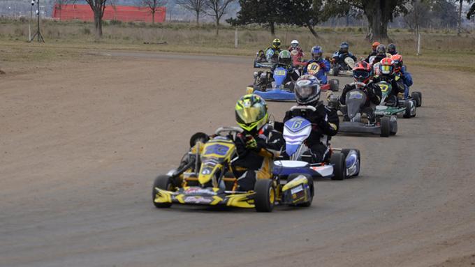 Joaquín González por delante de todos en la final de Cajeros 150. | Fotos Javier Torres