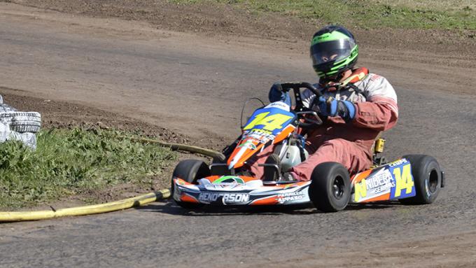 Pablo Camps es imparable en la divisional. | Foto Javier Torres 