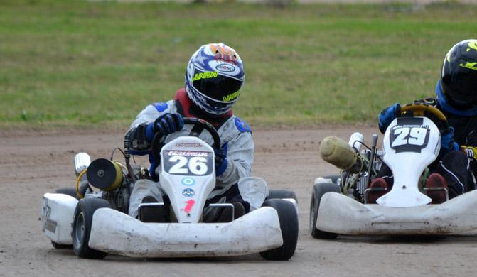 Mariano Llenderrozos está 6to en el campeonato 